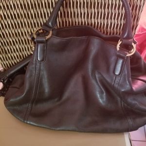 Gili large black leather hobo purse excellent cond